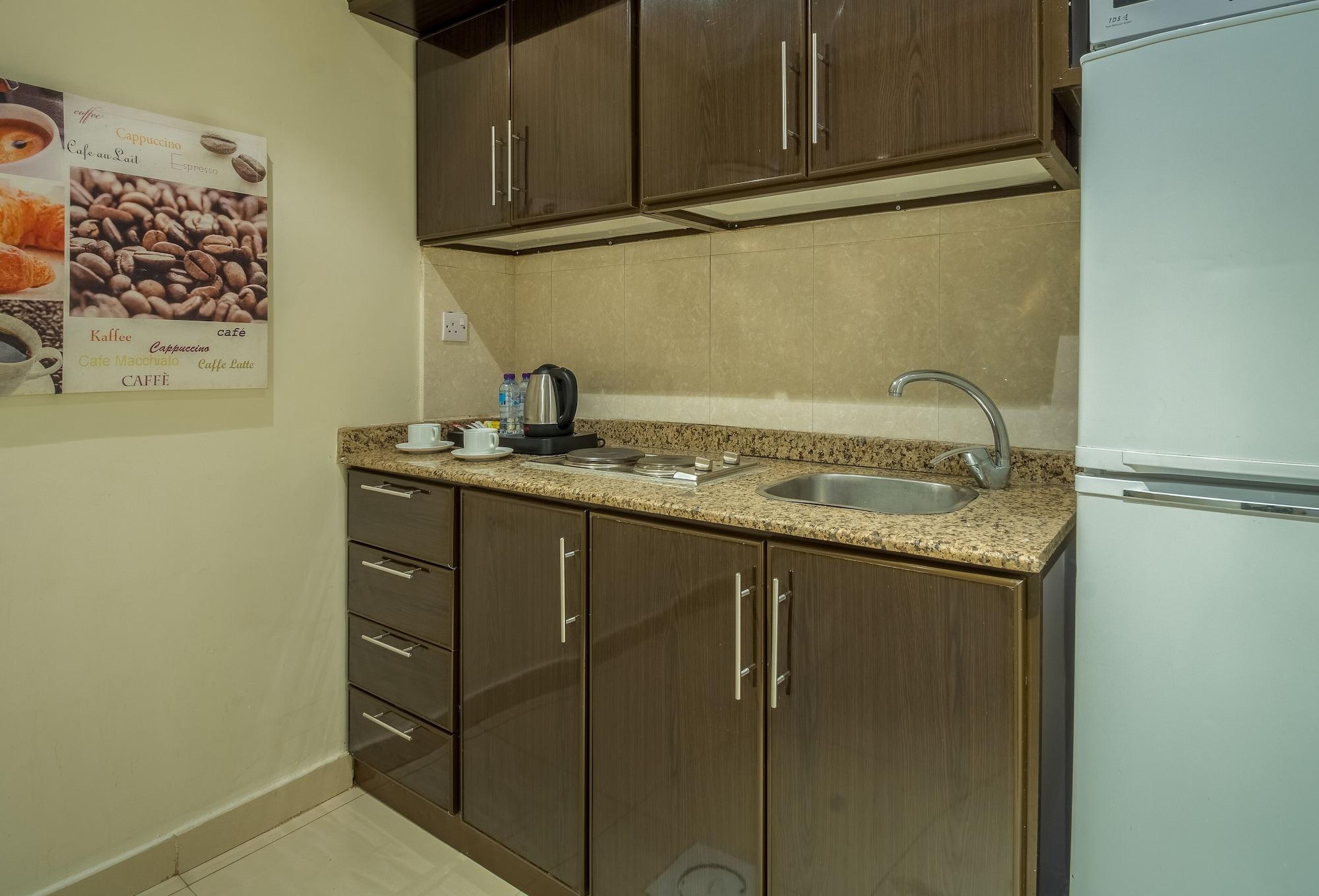 Al Muhaidb Al Takhassosi Abaqrino Riyadh Exteriör bild