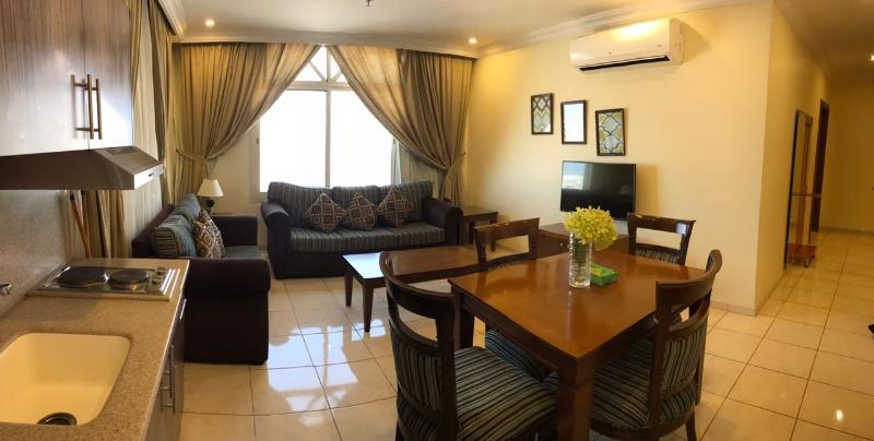 Al Muhaidb Al Takhassosi Abaqrino Riyadh Exteriör bild