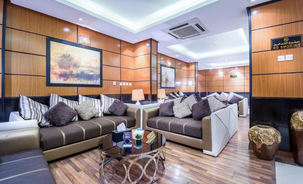 Al Muhaidb Al Takhassosi Abaqrino Riyadh Exteriör bild