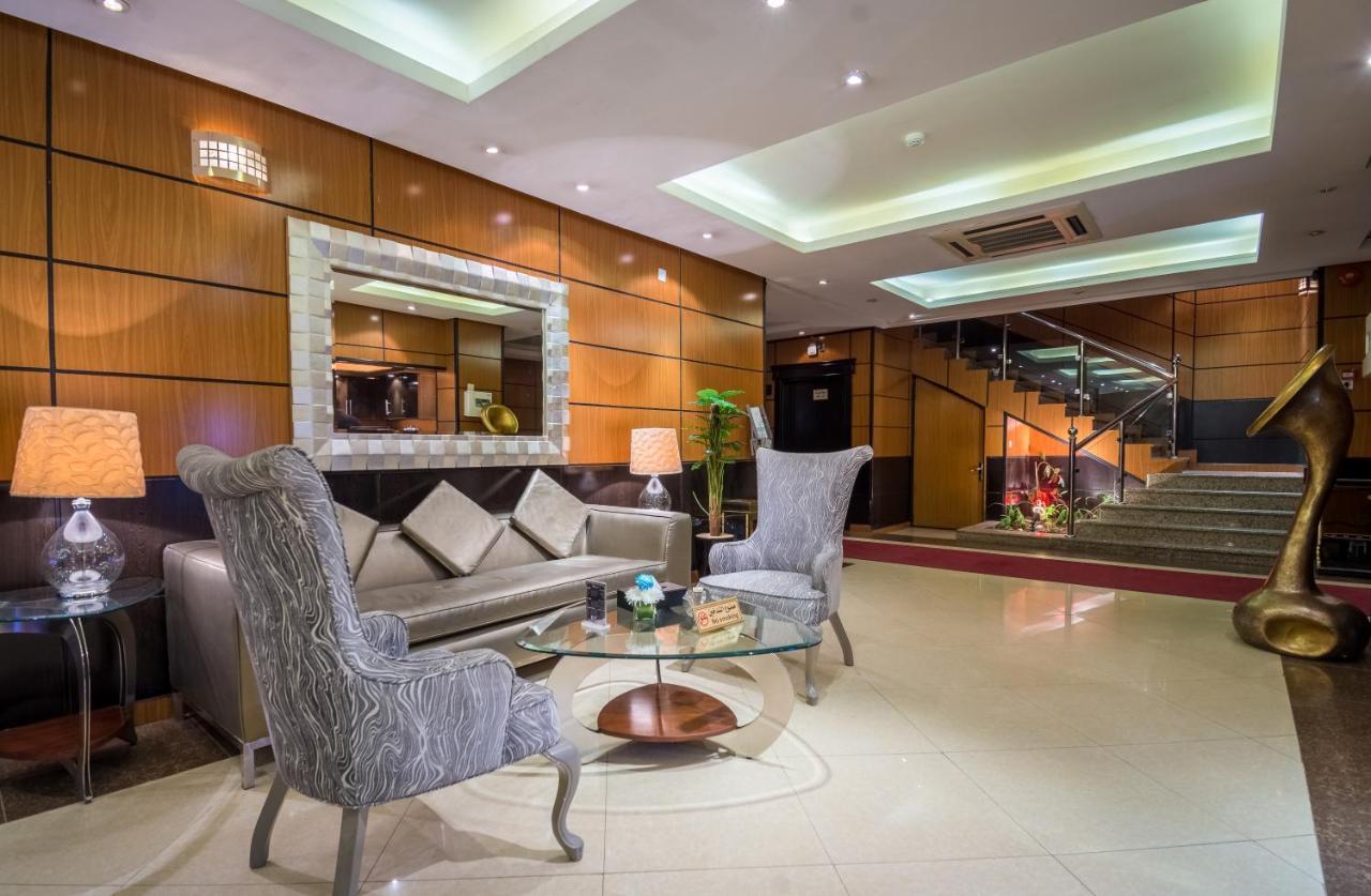 Al Muhaidb Al Takhassosi Abaqrino Riyadh Exteriör bild